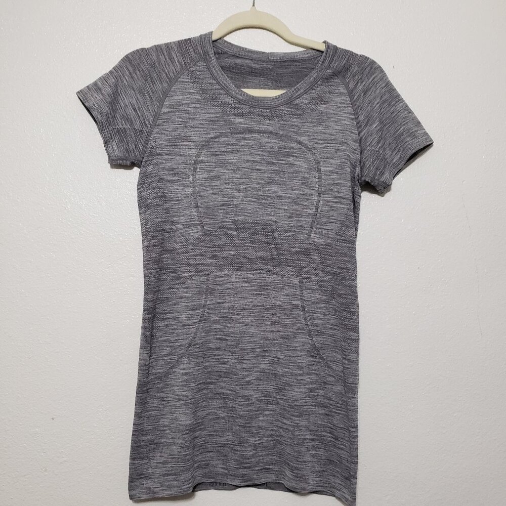 Lululemon Swiftly Tech Short Sleeve